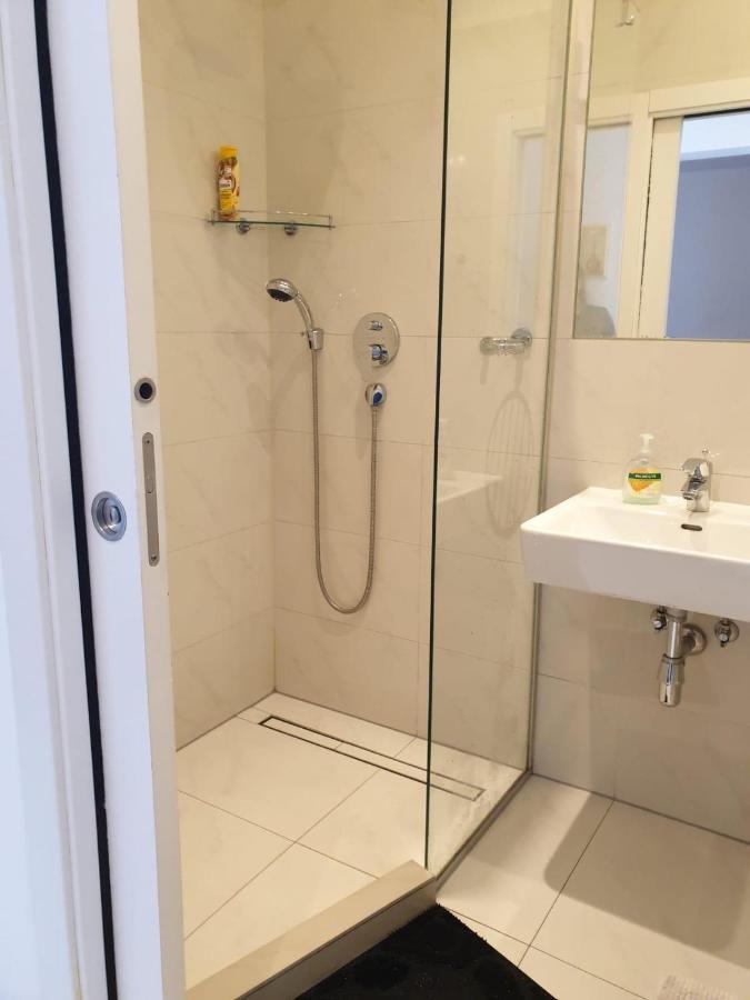 Deluxe Apartment 5P Mm A Viyana Dış mekan fotoğraf