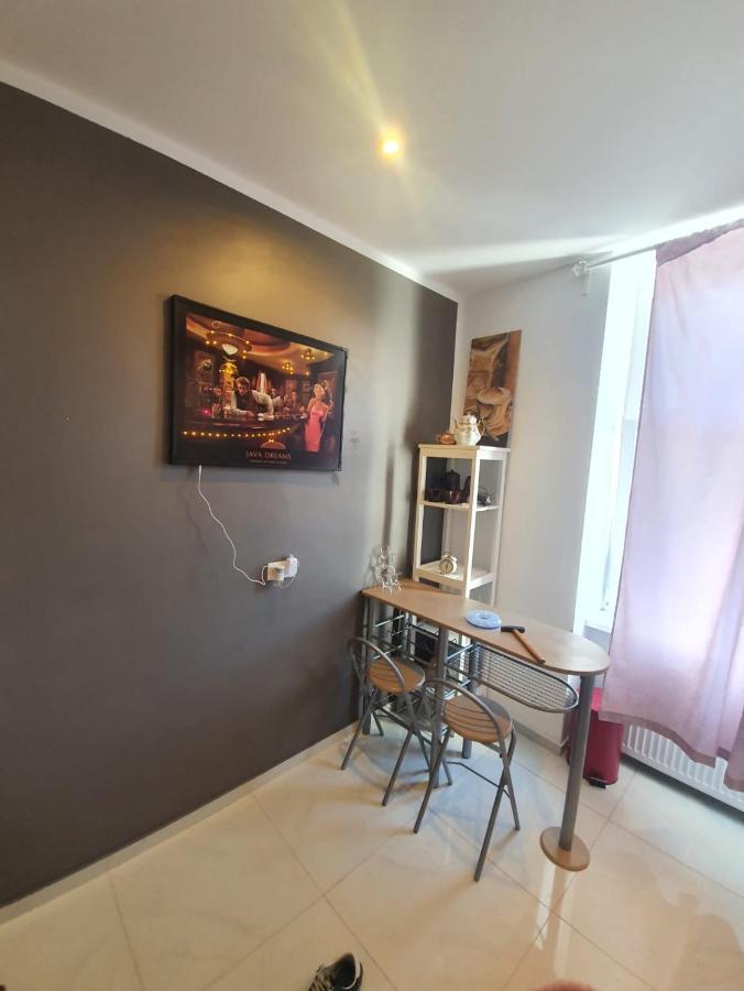 Deluxe Apartment 5P Mm A Viyana Dış mekan fotoğraf