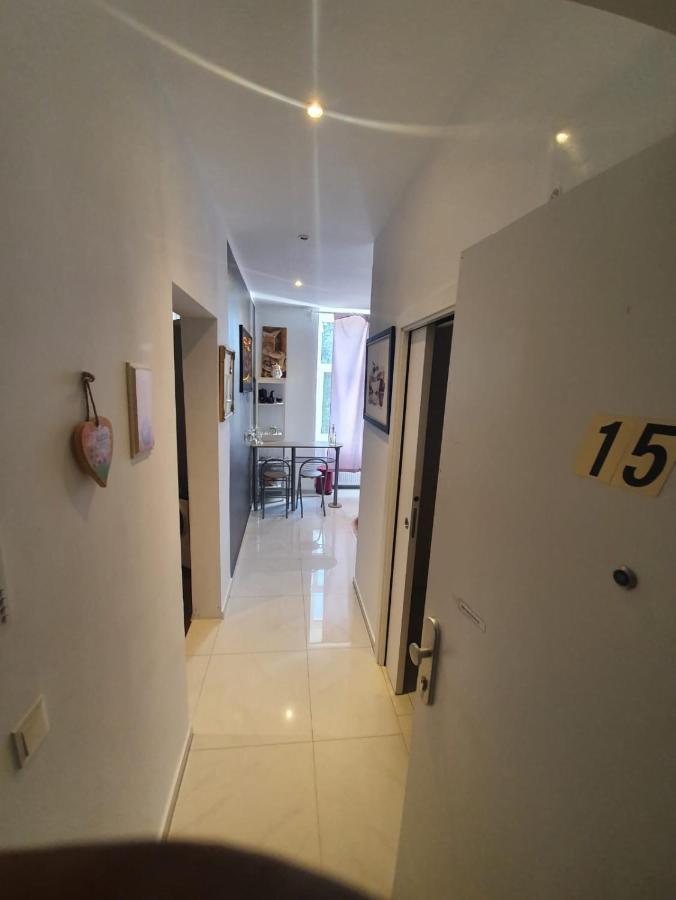 Deluxe Apartment 5P Mm A Viyana Dış mekan fotoğraf